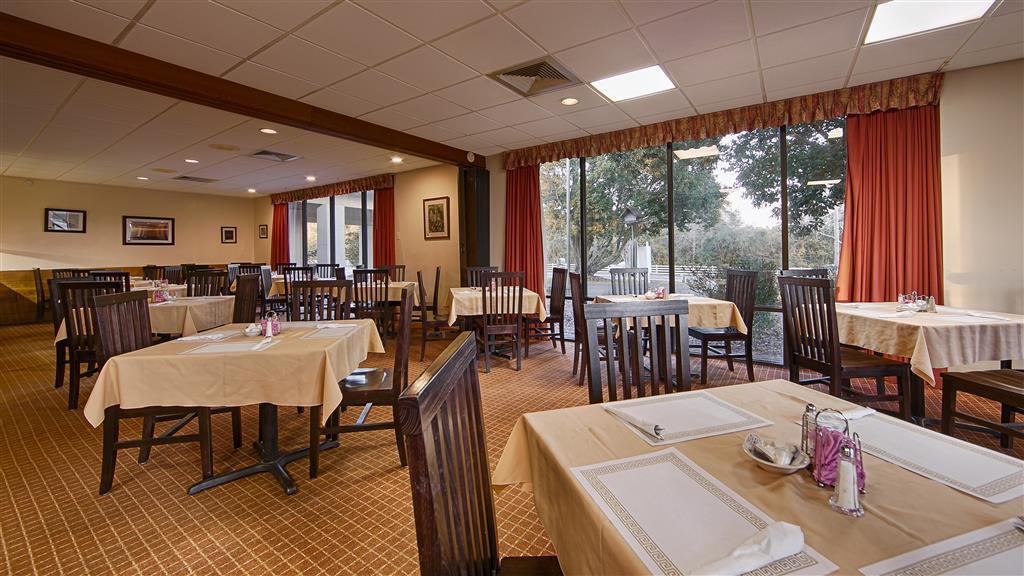 Best Western Crossroads Inn DeFuniak Springs Restaurant billede