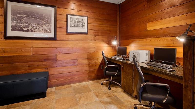 Best Western Crossroads Inn DeFuniak Springs Eksteriør billede