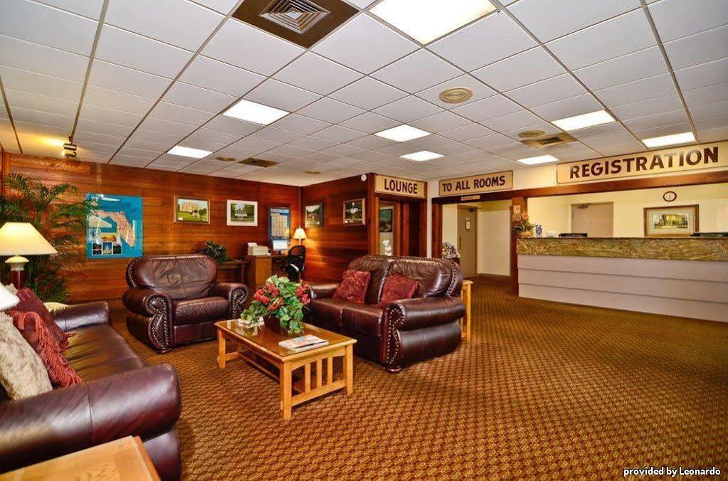 Best Western Crossroads Inn DeFuniak Springs Interiør billede